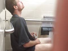 Str8 spy men in public toilet