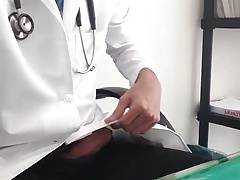 Str8 doctor in hospitial