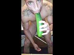 Hot guy on cam playing with a cucumber